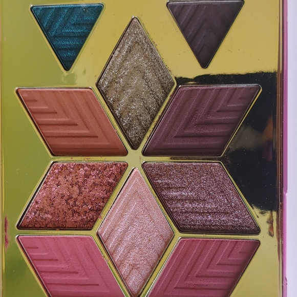 Pur Barbie Palette - Picture 4 of 5